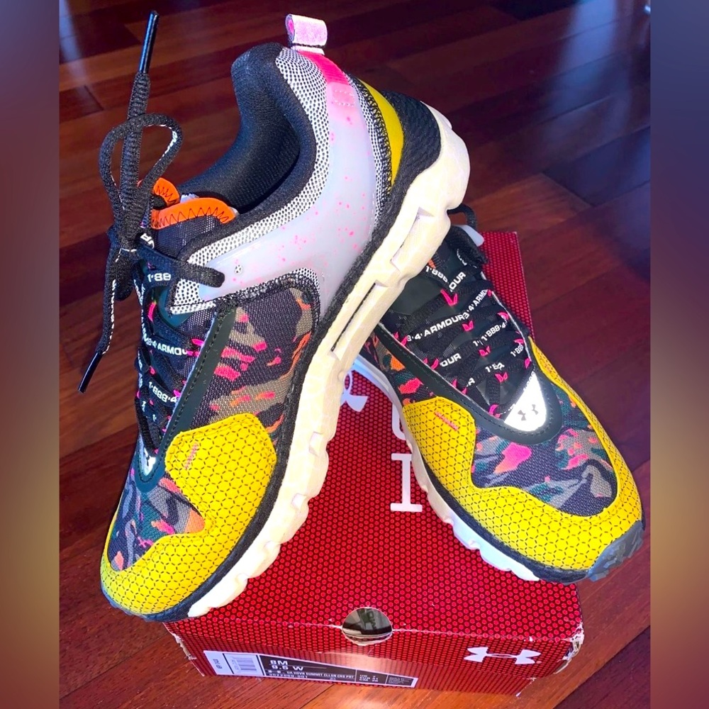 Under Armor HOVR Summit CLLSN CRS Shoes